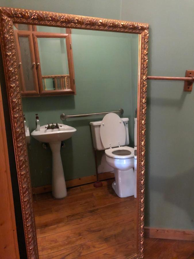 Smokies Bed And Breakfast - Evergreen Cottage Inn ピジョンフォージ エクステリア 写真