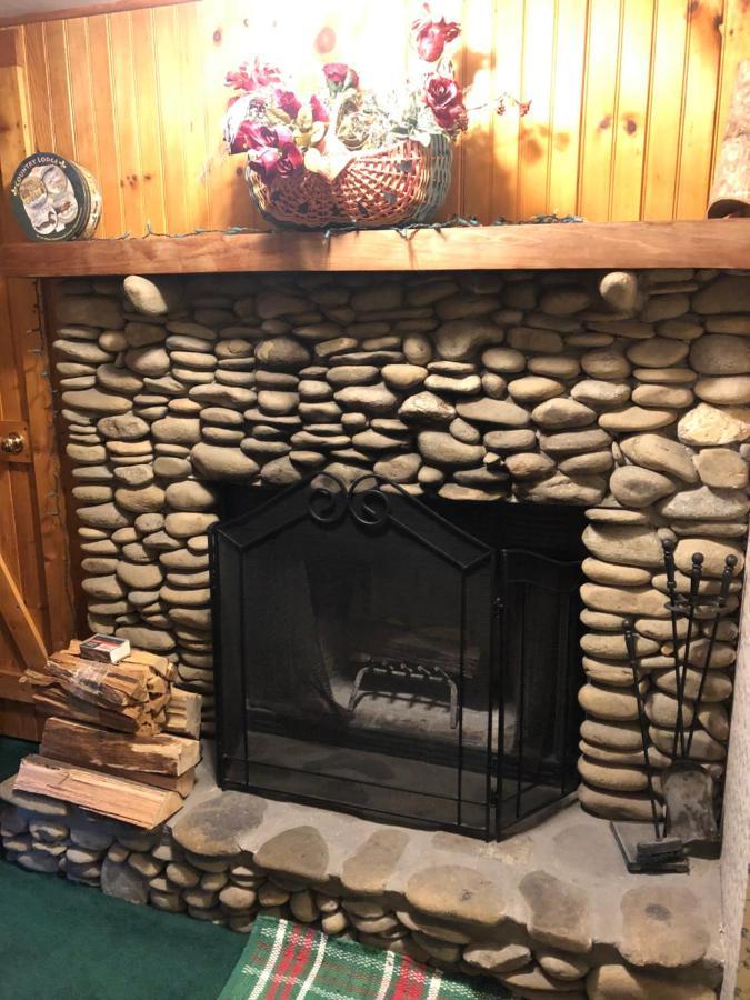 Smokies Bed And Breakfast - Evergreen Cottage Inn ピジョンフォージ エクステリア 写真