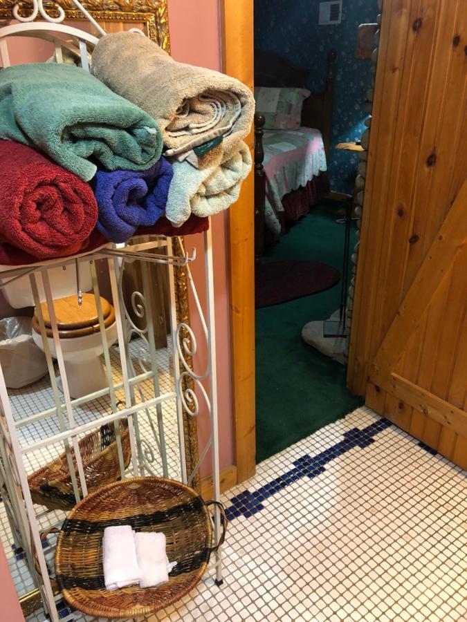 Smokies Bed And Breakfast - Evergreen Cottage Inn ピジョンフォージ エクステリア 写真