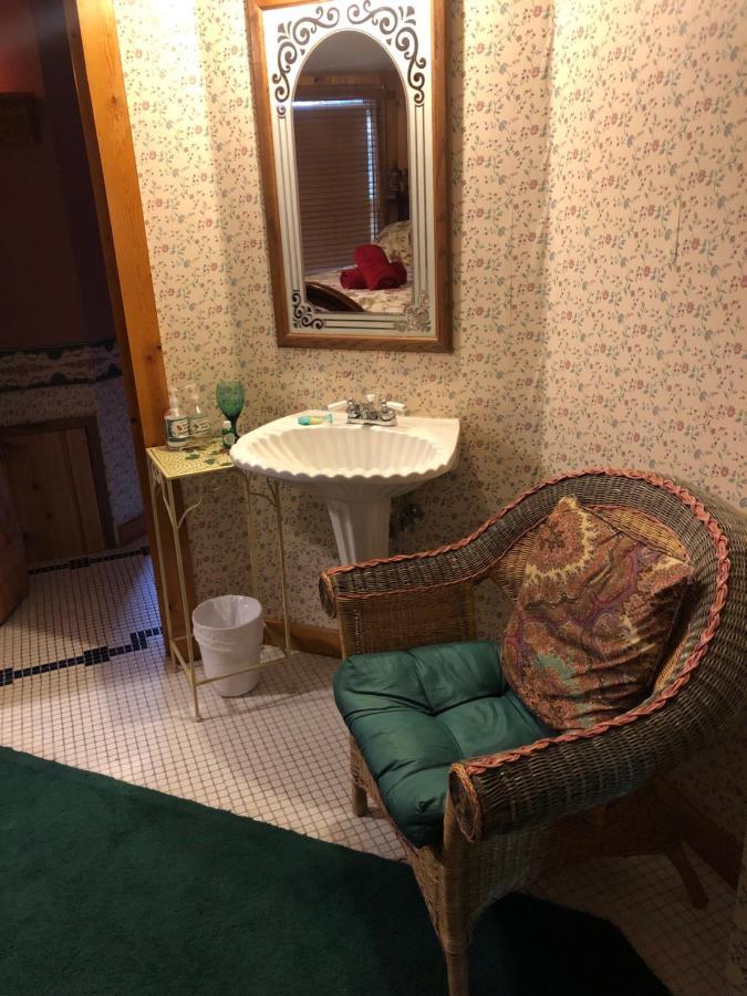 Smokies Bed And Breakfast - Evergreen Cottage Inn ピジョンフォージ エクステリア 写真